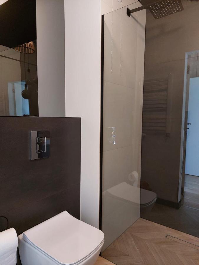 Turystyczna Suite โอสโตรดา ภายนอก รูปภาพ